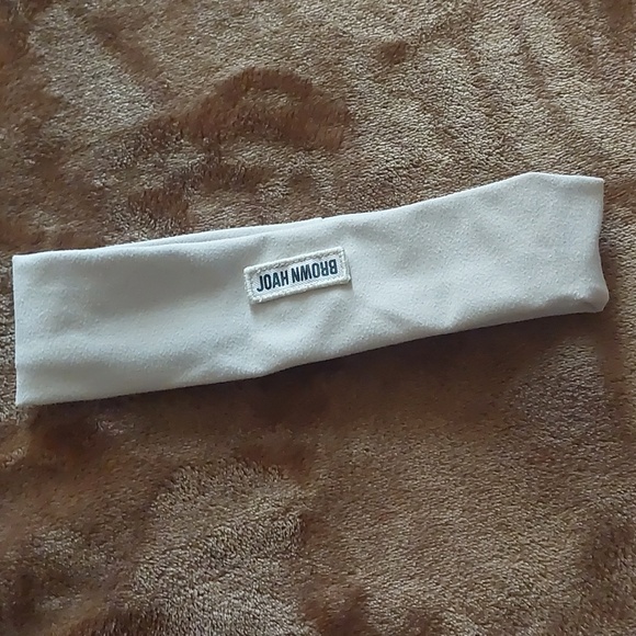 Joah Brown  Cream Stretch Headband - Picture 4 of 4
